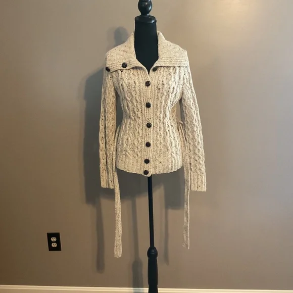 J Crew button down sweater - Picture 6 of 7